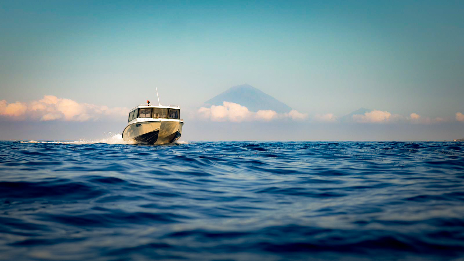 Kapal pribadi Serangan – Gili/Lombok